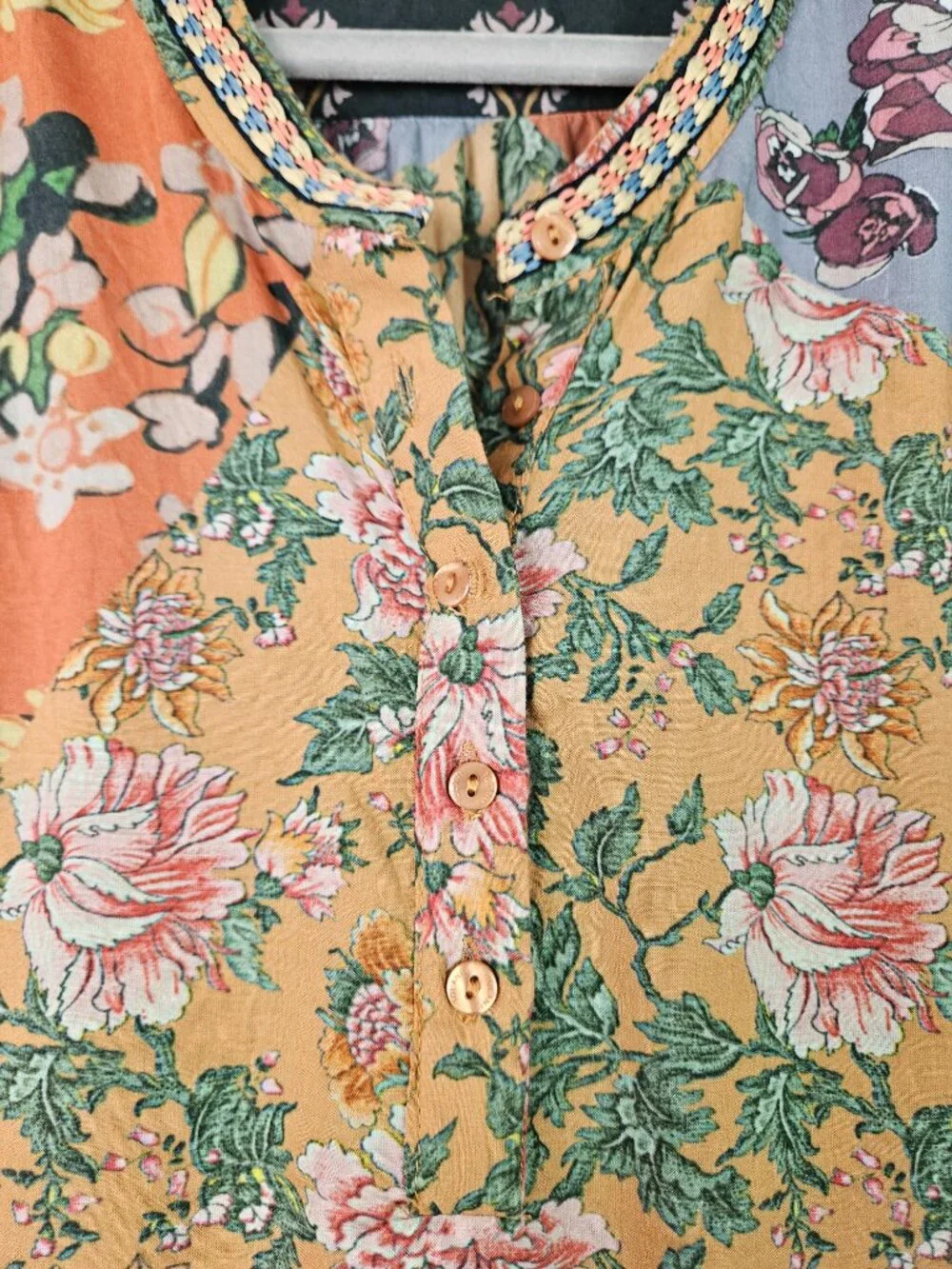 Anthro Feathers by Tolani Alex Mixed Print Floral Panel Embroidered Peasant Top